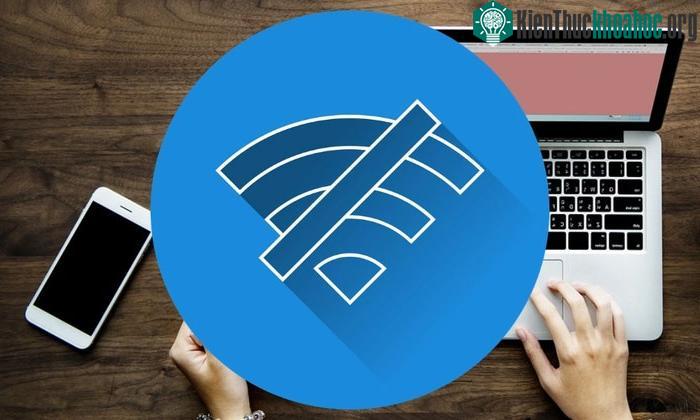 Các ngành phụ thuộc nhiều vào internet sẽ bị ảnh hưởng vô cùng mạnh mẽ.