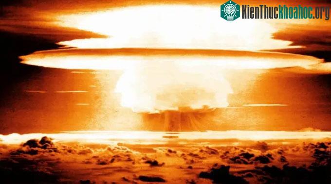 Sự thật đáng kinh ngạc về hạt phóng xạ độc hại sau một vụ nổ bom hạt nhân ảnh 5