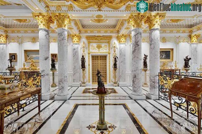 Quá trình xây dựng công trình này kéo dài gần 12 năm