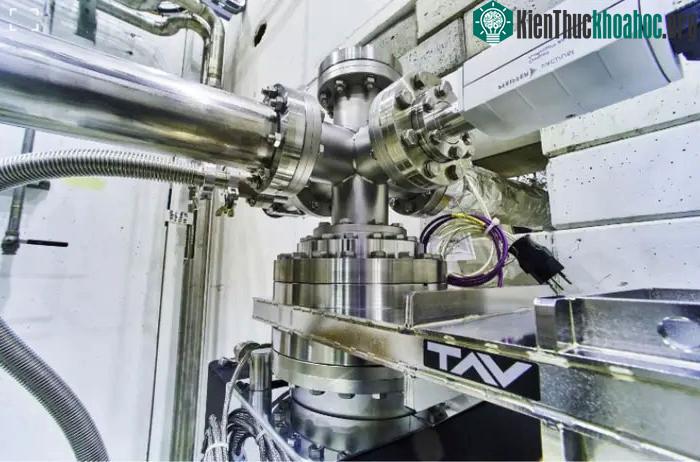 Trong ảnh là một thiết bị dùng để đo áp suất