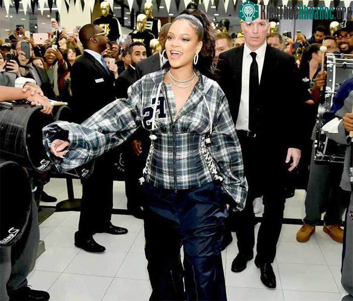 Ca sĩ Rihanna
