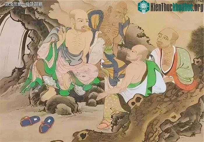 Đôi dép xỏ ngón xuất hiện trong bức tranh hơn 1000 năm tuổi.