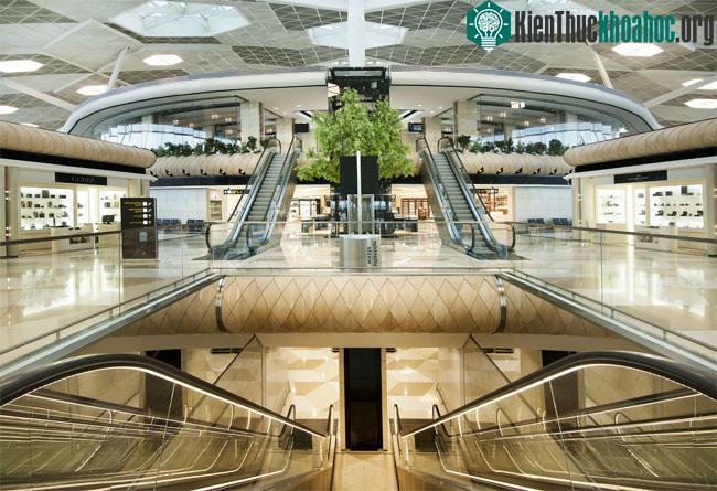 Sân bay quốc tế Heydar Aliyev là điểm đến tuyệt vời cho những du khách yêu thích hình học.