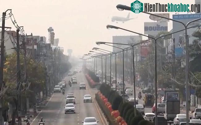 Tiếp xúc lâu dài với bụi mịn sẽ khiến người dân có thể mắc phải các bệnh mãn tính.