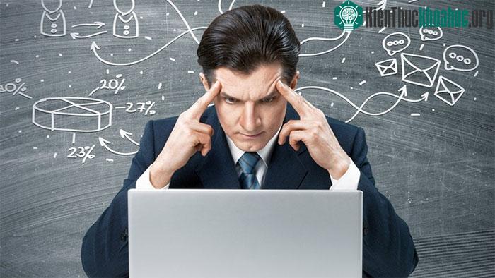 Buổi chiều thường là lúc mắc nhiều lỗi đánh máy nhất.