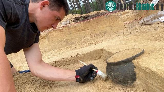 Phát hiện 50 mộ cổ cùng nhiều đồ trang sức quý giá ảnh 1