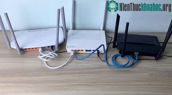 Không nên đặt nhiều bộ phát Wifi đặt cạnh nhau