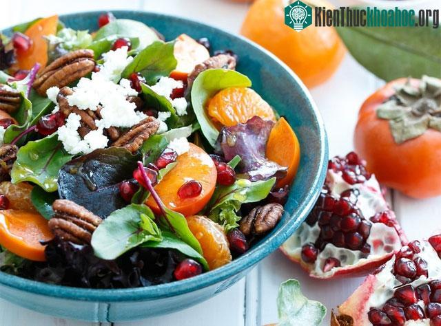 Salad quả hồng.