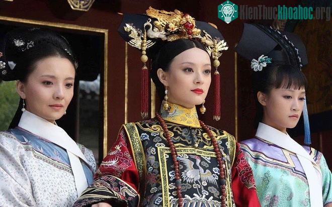 Cuộc chiến tranh giành quyền lực trong hậu cung không hề dễ dàng.