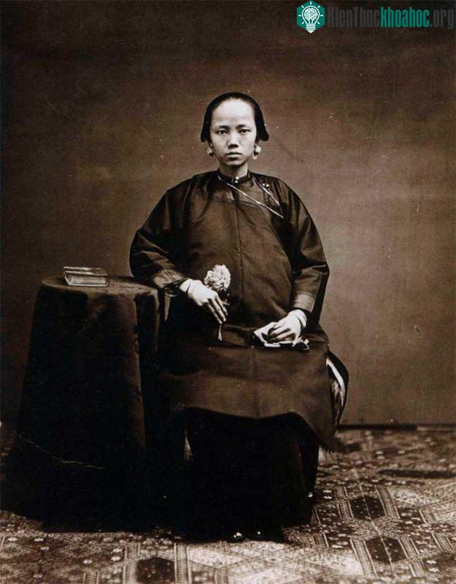 Chân dung phụ nữ Macau.