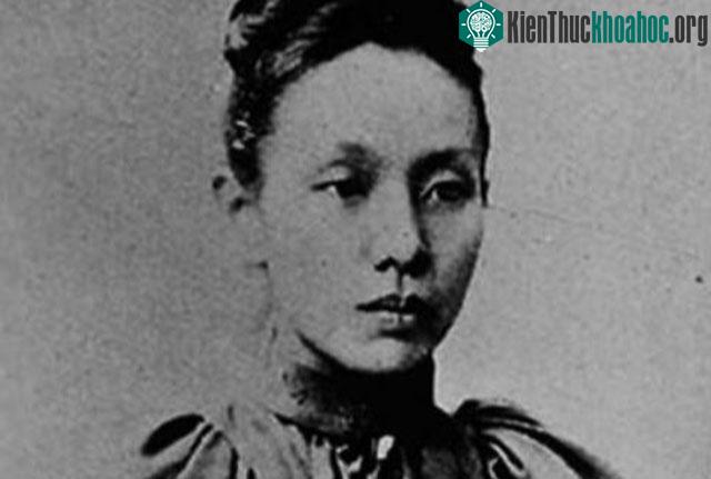 "Quy tiềm ký" ghi lại trải nghiệm của vợ chồng Thiện Sĩ Ly ở Anh, Pháp, Đức, Hà Lan, Ý...