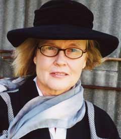 Bà Elizabeth Goldring