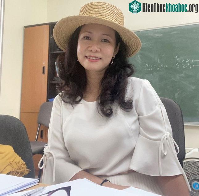 GS Tạ Thị Hoài An.