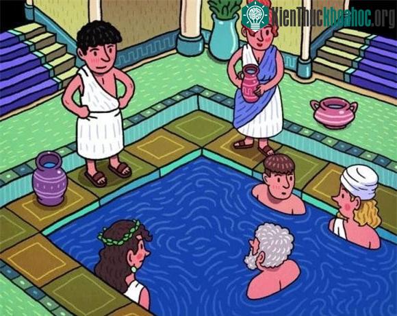 Thời xưa đàn ông và phụ nữ tắm rửa trong các phòng tắm công cộng.