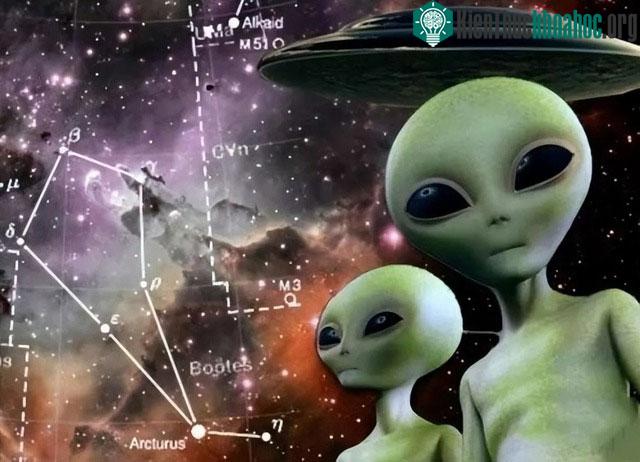 Chúng ta có thể hiểu cách tồn tại của người ngoài hành tinh đến từ chiều thời gian phi tuyến tính không? ảnh 0