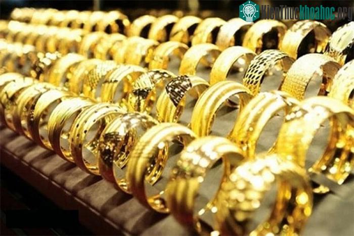 Nhẫn vàng mỹ ký được chế tạo công phu, tinh xảo