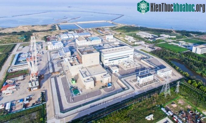 Lò phản ứng HTGR ở nhà máy điện Shidaowan làm mát bằng khí heli.