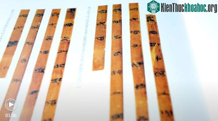 Đây là các tài liệu đầu tiên về nghi lễ thời tiền Tần.