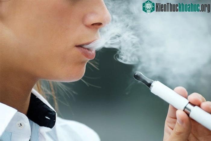 &nbsp;Trên thế giới chưa có bằng chứng về việc thuốc lá điện tử giúp cai nghiện thuốc lá thông thường.