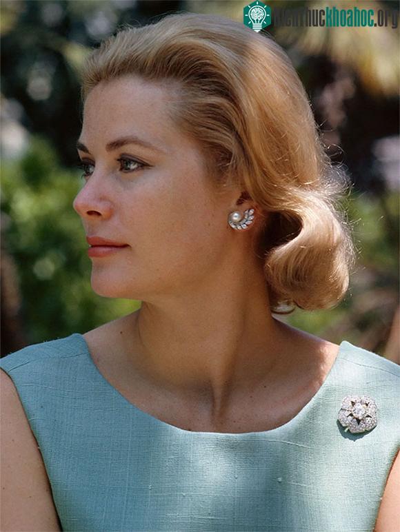 Công nương Grace Kelly