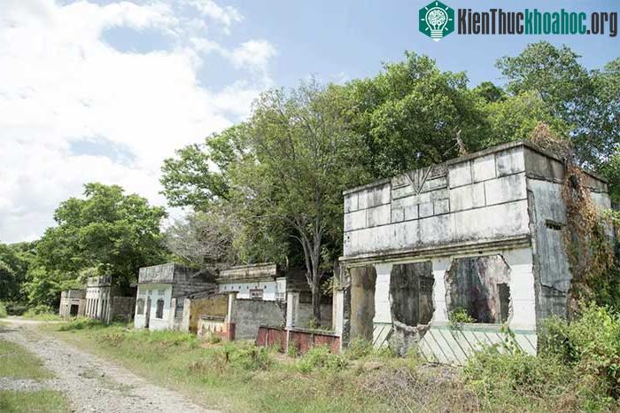 Toàn bộ thị trấn gần như đã bị phá huỷ hoàn toàn sau thảm kịch.