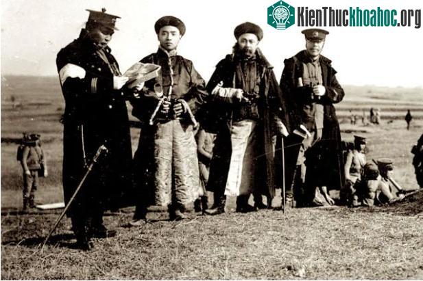 Đội quân thị vệ kiểu mới được huấn luyện theo phương pháp chiến đấu của phương Tây