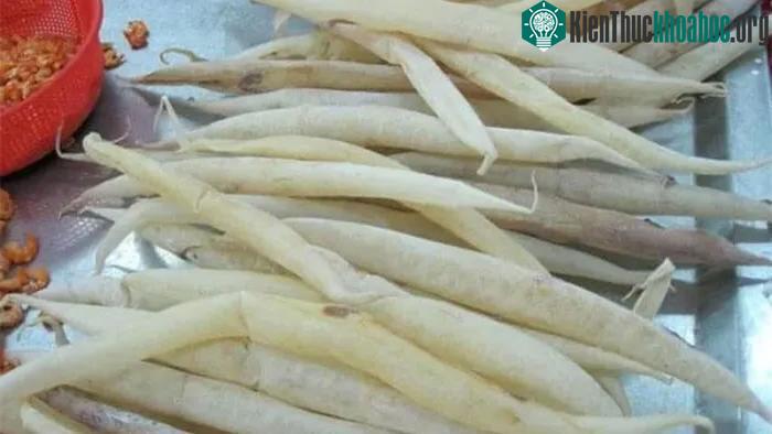 Bong bóng cá ít calo nhưng lại chứa nhiều protein chất lượng cao.