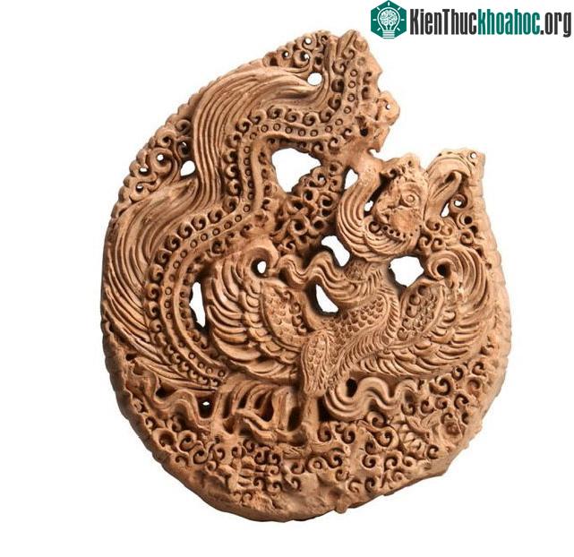 Lá đề trang trí chim phượng đất nung thời Lý.