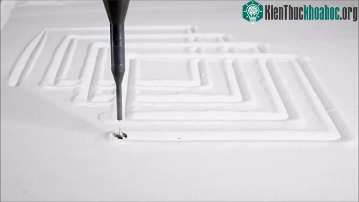 Công nghệ in kim loại lỏng cho phép in 3D nhanh gấp 10 lần