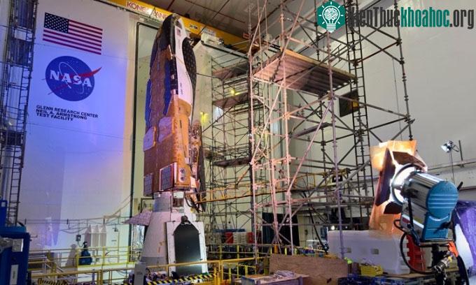 Máy bay vũ trụ Dream Chaser tại cơ sở thử nghiệm Neil Armstrong.