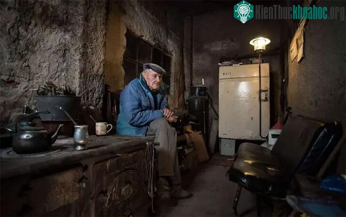 Ngôi nhà nhỏ nơi ông Pablo sinh sống trong thị trấn.