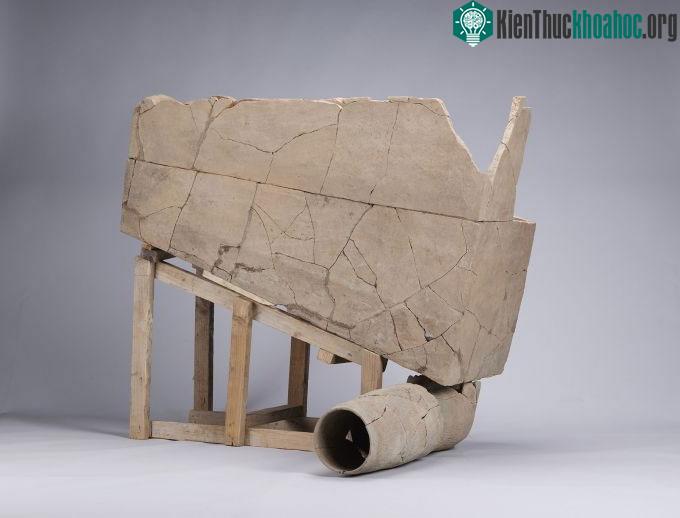 Bồn cầu hoàng gia Trung Quốc
