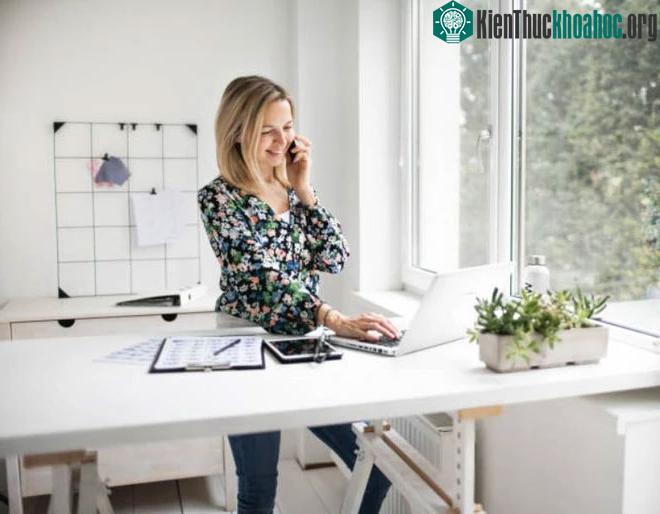 Hãy thêm những phút đứng vào thời gian trong ngày của bạn.