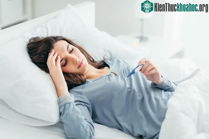 Nên và không nên ăn gì khi bị sốt? ảnh 3