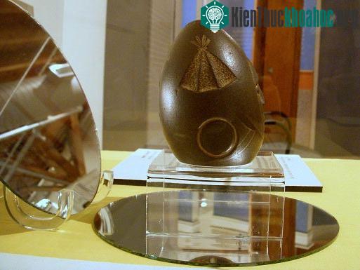 Cho đến nay, người ta vẫn chưa xác định được tuổi của hòn đá này.