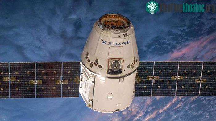 Nga sẽ tấn công các vệ tinh của SpaceX vì nó này được sử dụng cho mục đích quân sự?