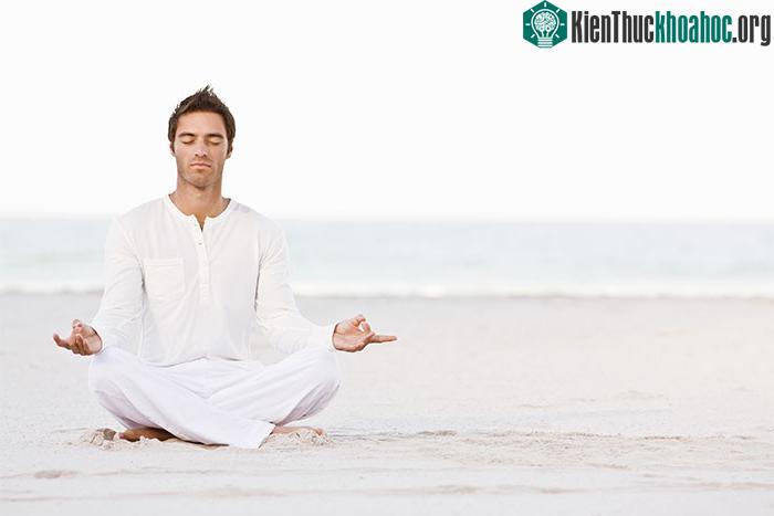 20 giây suy nghĩ bao dung với bản thân mỗi ngày sẽ giúp bạn giảm stress.