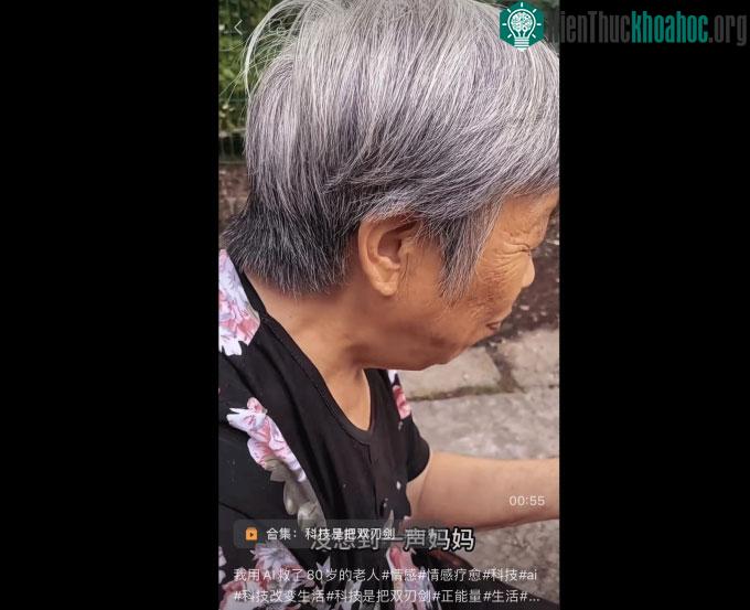 Bà nội Yang trong một cuộc gọi AI với chú anh.