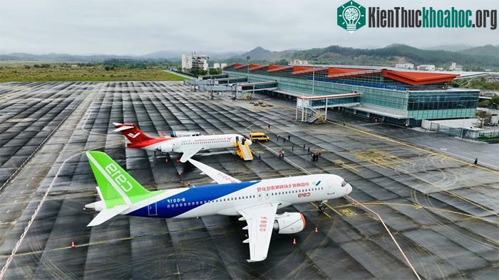 Chiêm ngưỡng bên trong máy bay "Made in China" lần đầu đến Việt Nam ảnh 0