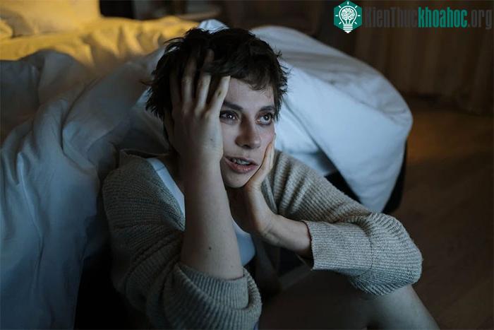 Người trẻ hiện nay gặp nhiều yếu tố gây căng thẳng mỗi ngày