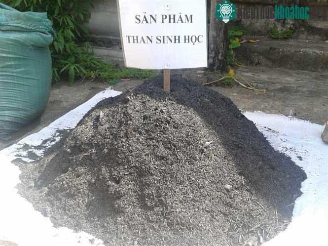 Than sinh học