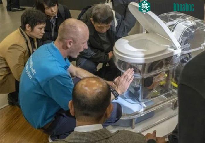 Bồn cầu đang ngày càng được cải tiến để đáp ứng nhiều hơn các nhu cầu của con người