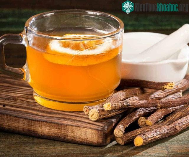 Cam thảo có tác dụng ngừa ung thư.