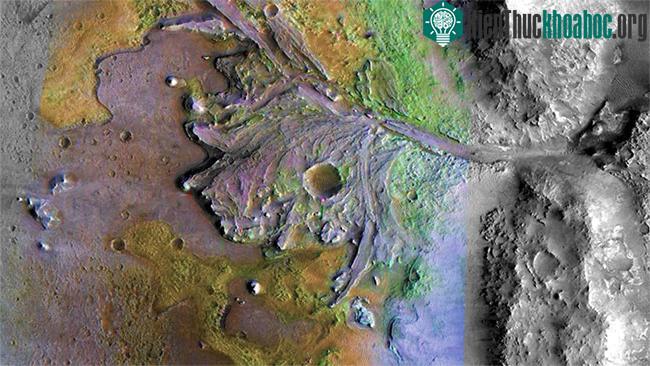Một phần của đồng bằng sông cổ đại bên trong Jezero Crater