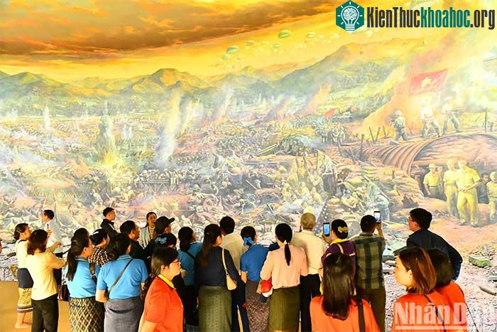 Bức tranh panorama hơn 3.000m2 tái hiện 4.500 nhân vật giữa chiến trận bi tráng