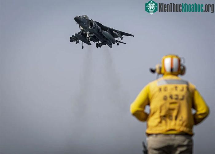 Chiếc AV-8B Harrier II của Thủy quân lục chiến Hoa Kỳ