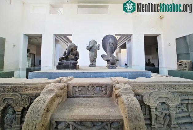 Bí ẩn bảo vật quốc gia độc bản ở Đà Nẵng: Mỗi khi mang ra nước ngoài đều được bảo hiểm gần 24 tỷ đồng! ảnh 3