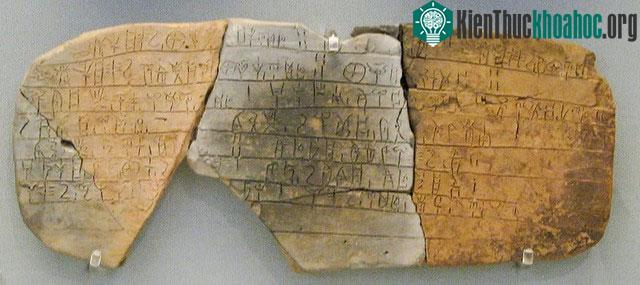 Linear B được sử dụng để tái tạo lại toàn bộ nền văn minh.