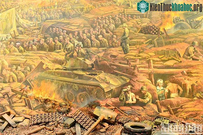 Trường đoạn 2 “Khúc dạo đầu hùng tráng”, với điểm nhấn là trận Him Lam
