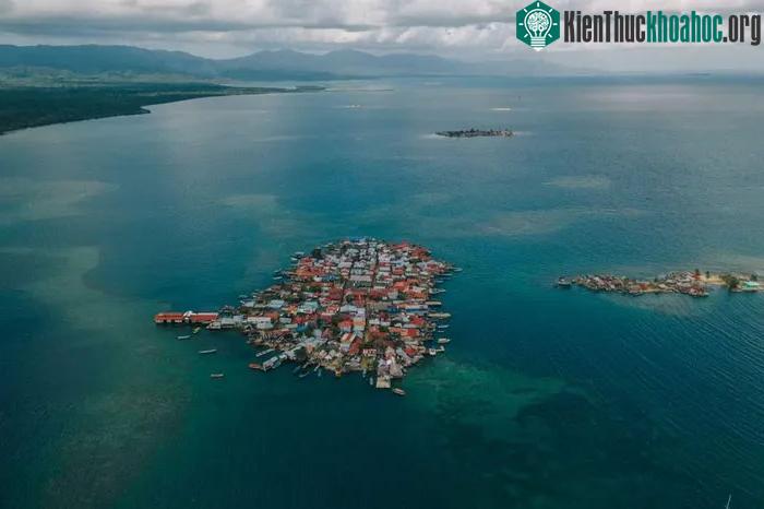Đảo Gardi Sugdub (Panama) nhìn từ trên cao.
